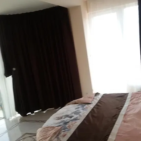 Peak Guest 2*