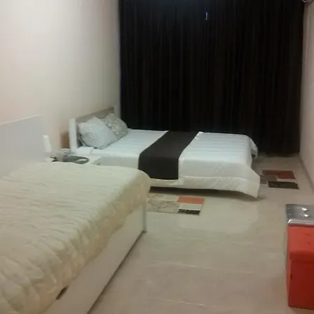 Peak Guest Guest house 2*