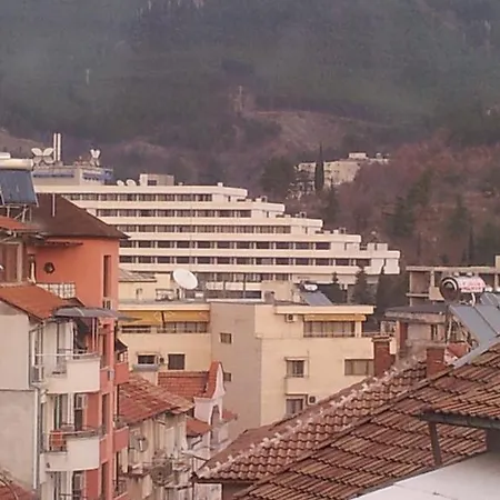 Konukevi Peak Guest 4*